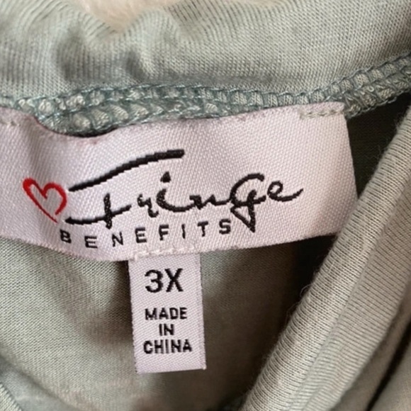 🔥5 PC Bundle Deal Plus Size 3X🔥 - Picture 10 of 14